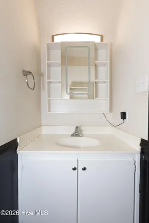 $1,150 | 210 Mesa Lane, Jacksonville, NC 28546