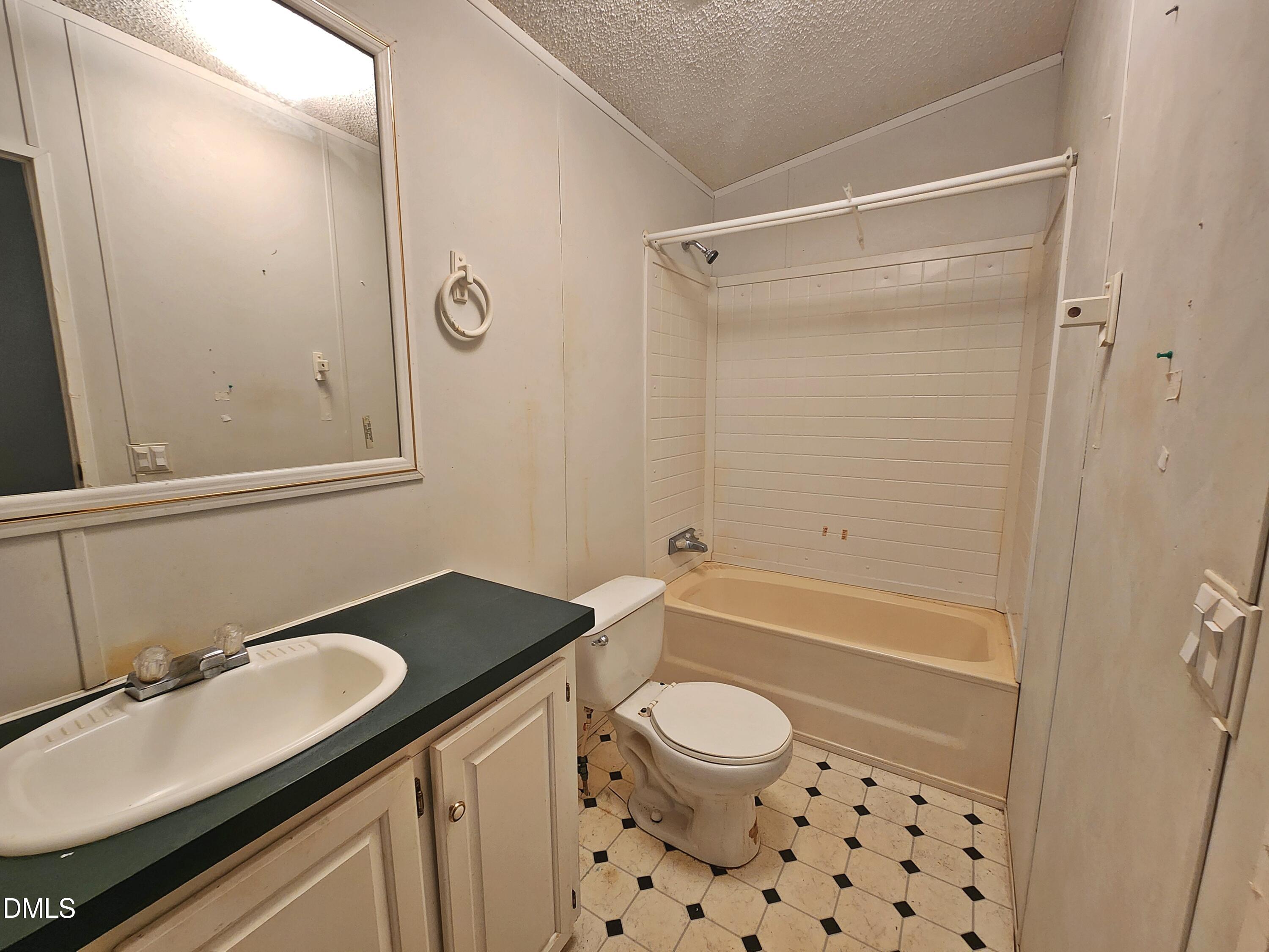 900 Whitley Road Middlesex, NC 27557 - Photo 18 of 31 20250915_093911