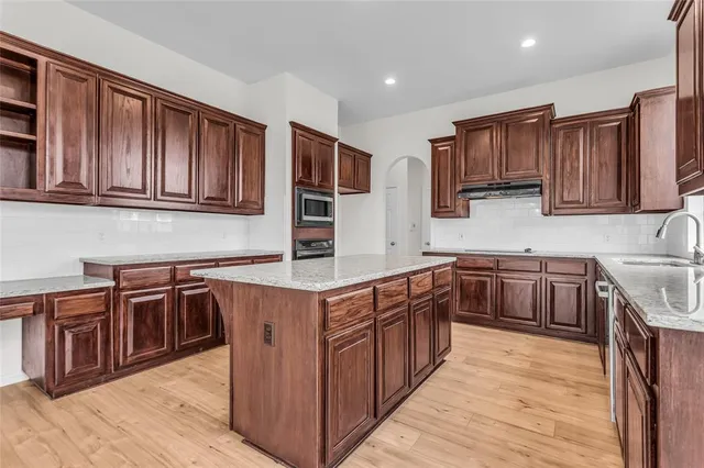 $649,400 | 6322 Falcon Crest Court, Sachse, TX 75048