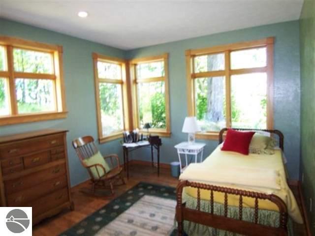 5489 North Jacobson Road Northport, MI 49670 - Photo 24 of 42 1798913-23.JPG