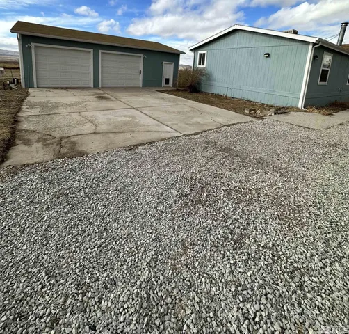 $345,000 | 22215 Topaz Lake Lane, Lovelock, NV 89419