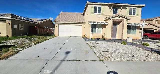 $2,850 | 11056 Windcrest Court, Adelanto, CA 92301