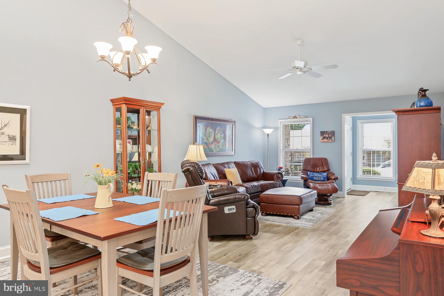 243 Red Haven Road New Cumberland, PA 17070 - Photo 10 of 33 Great Room