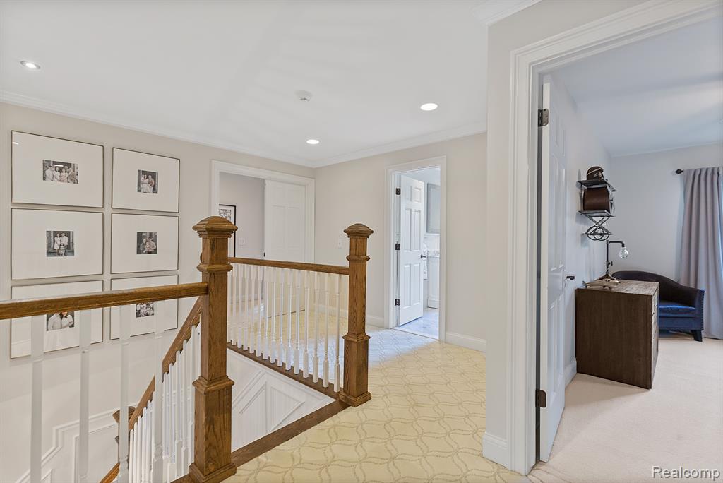 2599 Munster Road Rochester Hills, MI 48309 - Photo 33 of 58