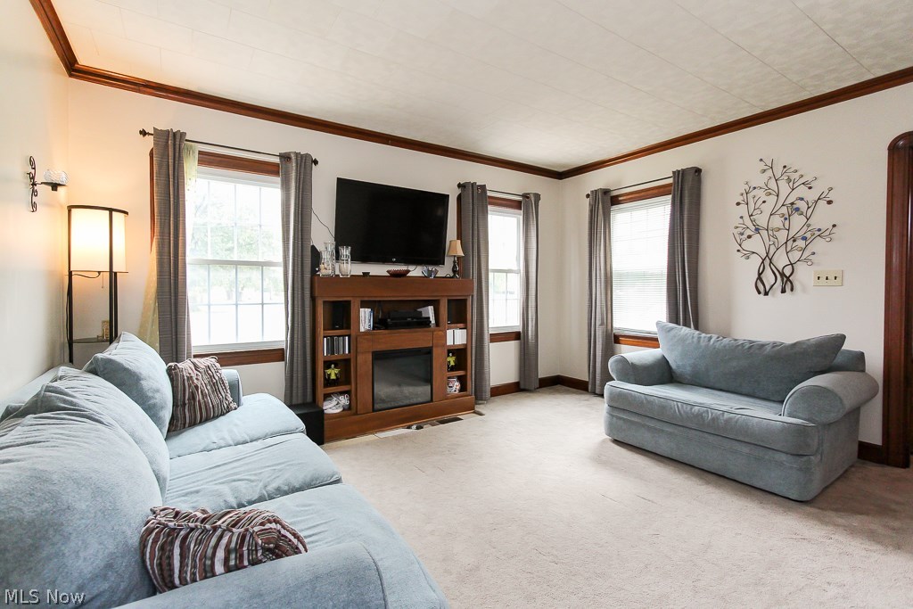 18388 Sheldon Road Brook Park, OH 44142 - Photo 6 of 35 Gallery Image 6