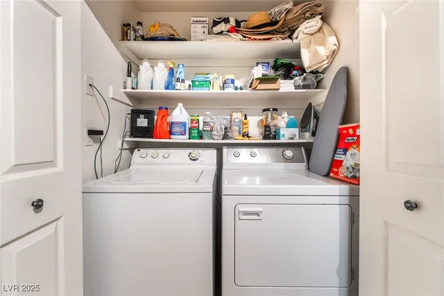 $263,900 | 340 Seine Way, Henderson, NV 89014