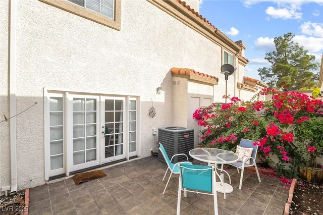 $263,900 | 340 Seine Way, Henderson, NV 89014