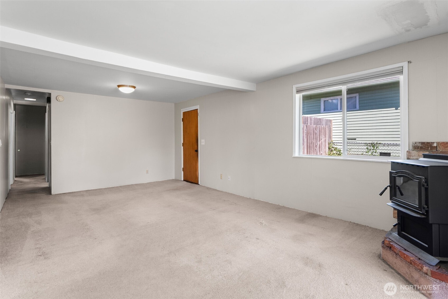 2432 Northeast Franklin Street Bremerton, WA 98310 - Photo 5 of 25
