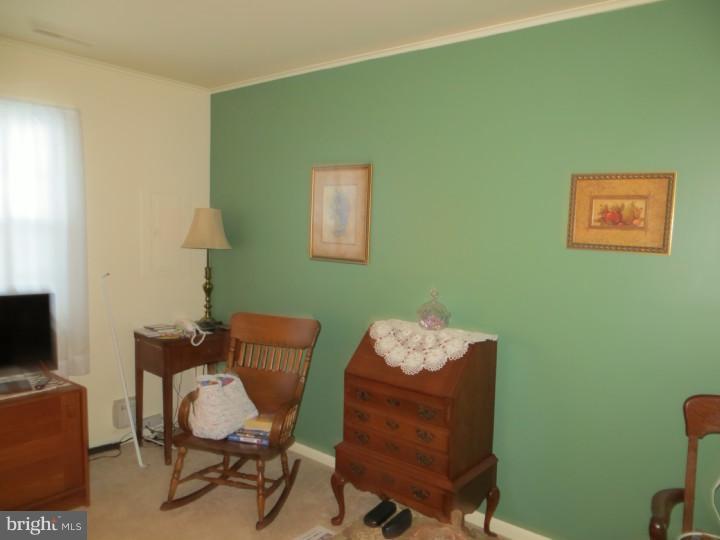 13 Dunsmore Road Newark, DE 19713 - Photo 7 of 7 Living Room