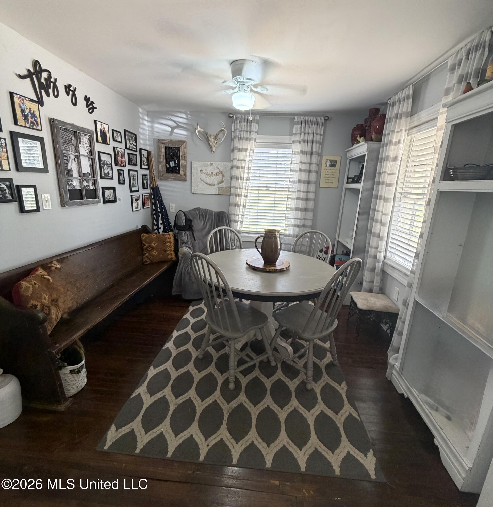 944 South College Street Brandon, MS 39042 - Photo 2 of 6 IMG_3799