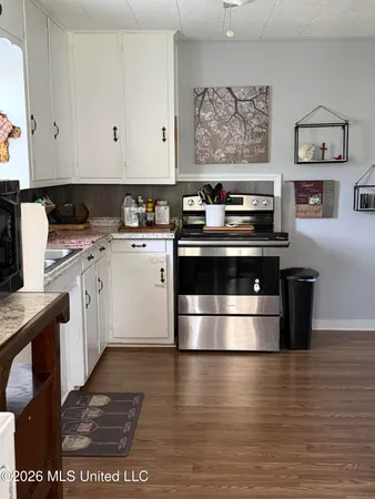 $130,000 | 944 South College Street, Brandon, MS 39042