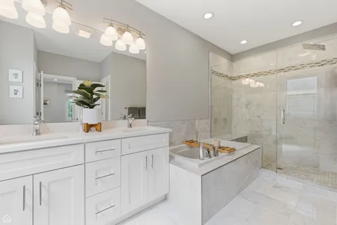 $1,200,000 | 4332 North Monticello Avenue, Chicago, IL 60618