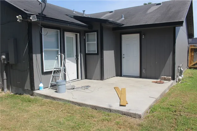 $1,800 | 5813 Skylark Drive, Corpus Christi, TX 78408