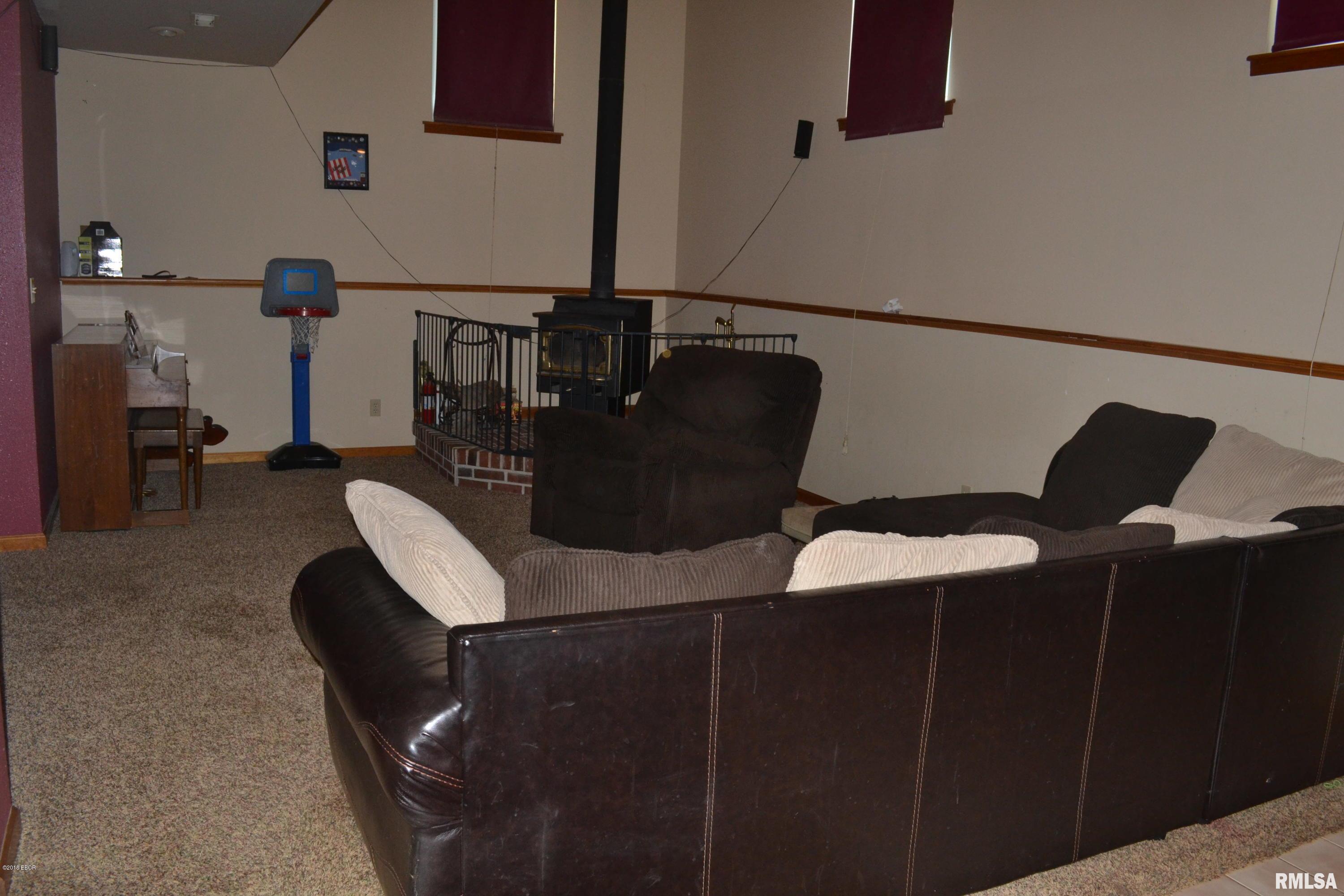 658 Deerfield Road Walnut Hill, IL 62893 - Photo 22 of 31