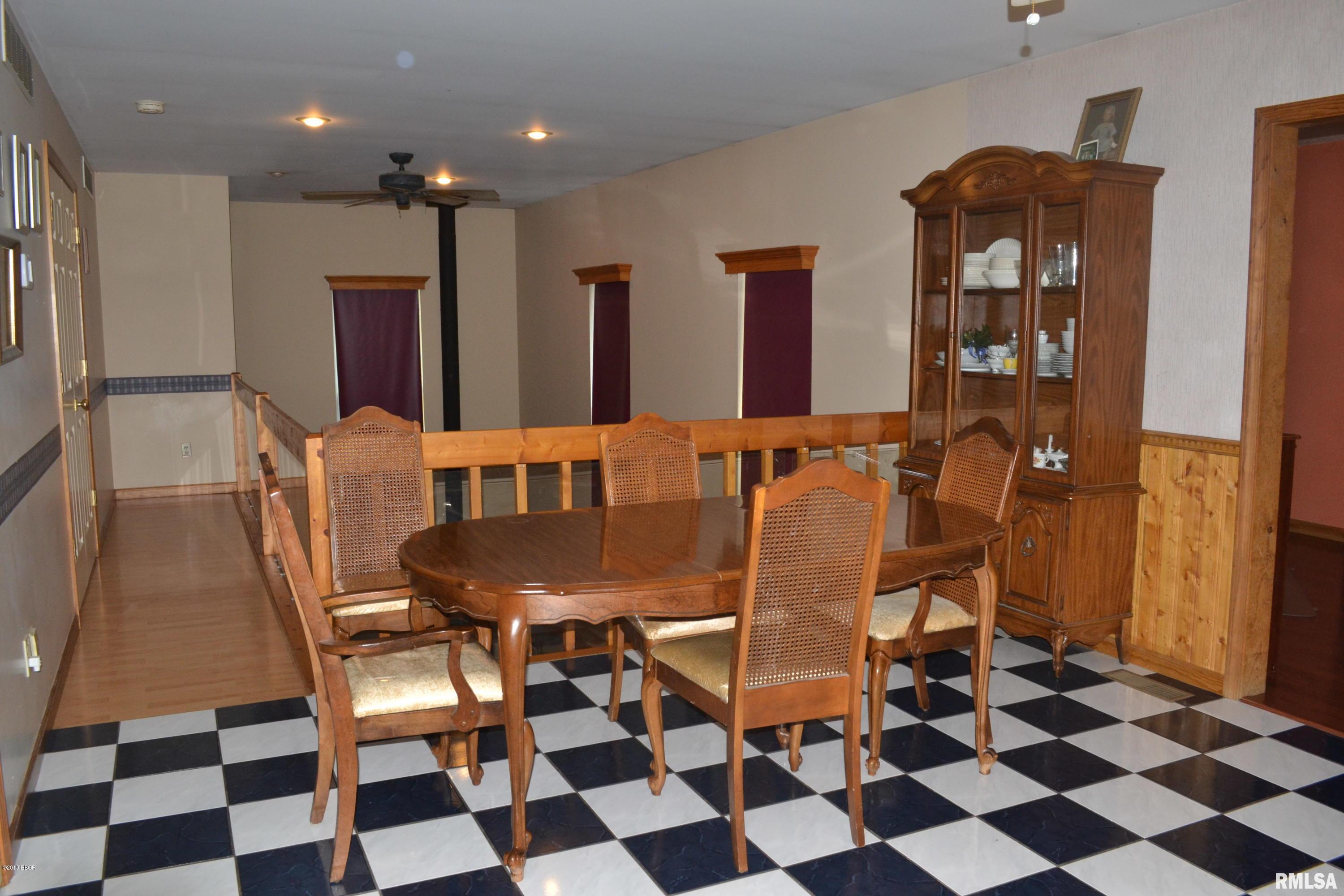 658 Deerfield Road Walnut Hill, IL 62893 - Photo 8 of 31