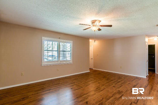 507 West Ariel Avenue Foley, AL 36535 - Photo 13 of 22