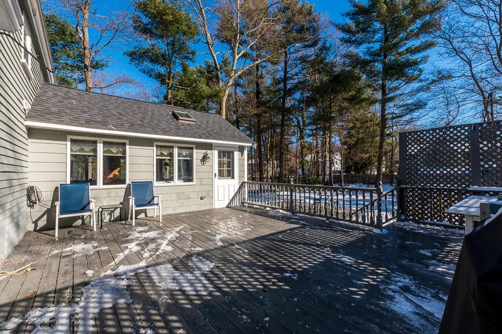 29 Hutchinson Road Walpole, MA 02081 - Photo 26 of 38 Gallery Image 26