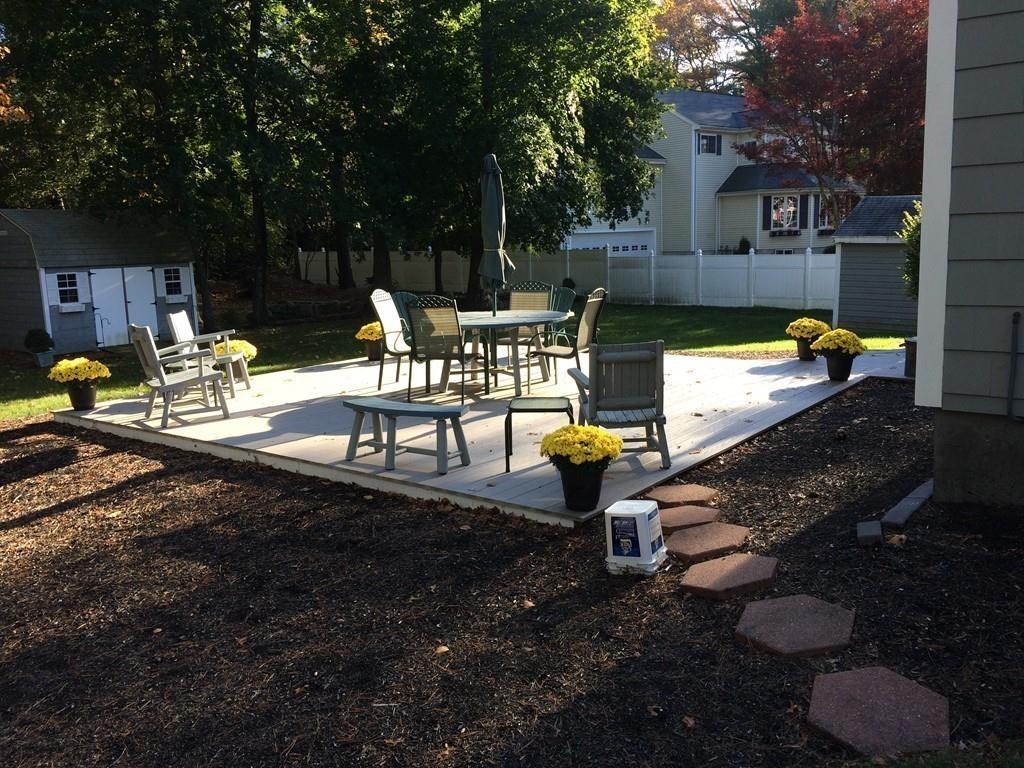 29 Hutchinson Road Walpole, MA 02081 - Photo 31 of 38 Gallery Image 31