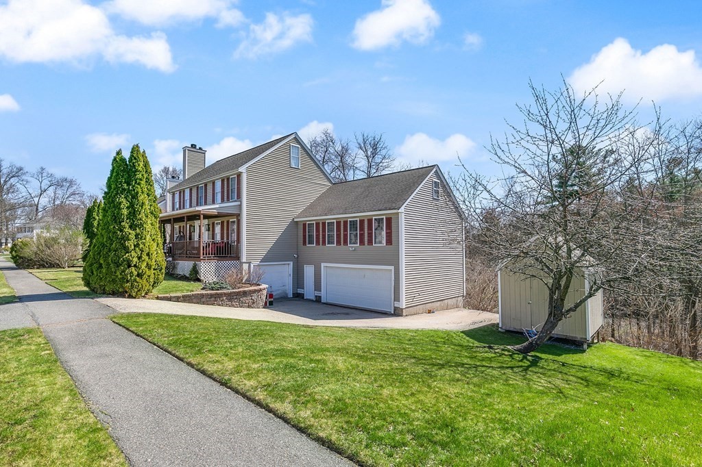45 Pear Tree Road Haverhill, MA 01830 - Photo 4 of 34 Gallery Image 4