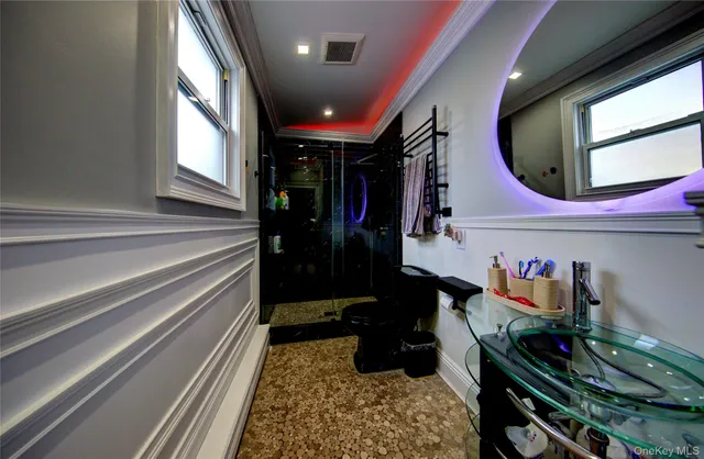 $4,200 | 29 3rd Avenue, East Rockaway, NY 11518