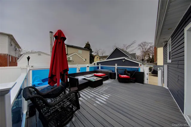 $4,200 | 29 3rd Avenue, East Rockaway, NY 11518