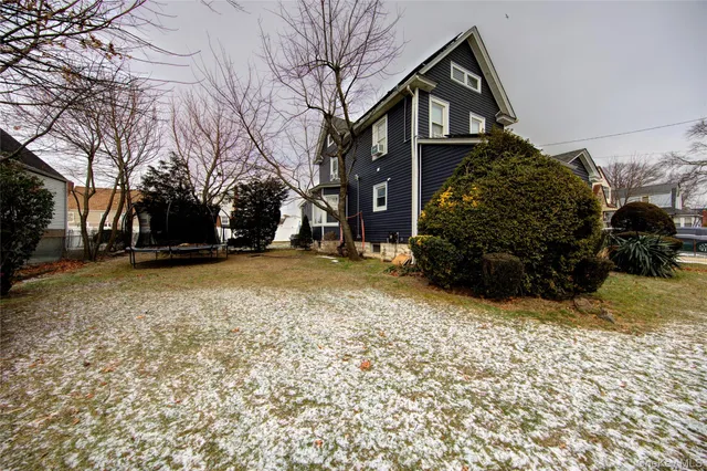 $4,200 | 29 3rd Avenue, East Rockaway, NY 11518