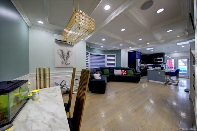 $4,200 | 29 3rd Avenue, East Rockaway, NY 11518