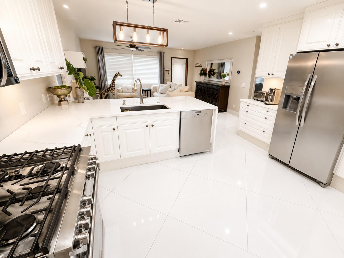 327 Lancaster Street Boca Raton, FL 33487 - Photo 3 of 26 FF26F3F6-89CE-475A-8081-ACD2CC07D0DE