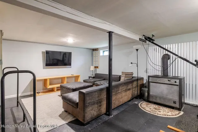 $540,000 | 230 Middle Road, Austerlitz, NY 12017