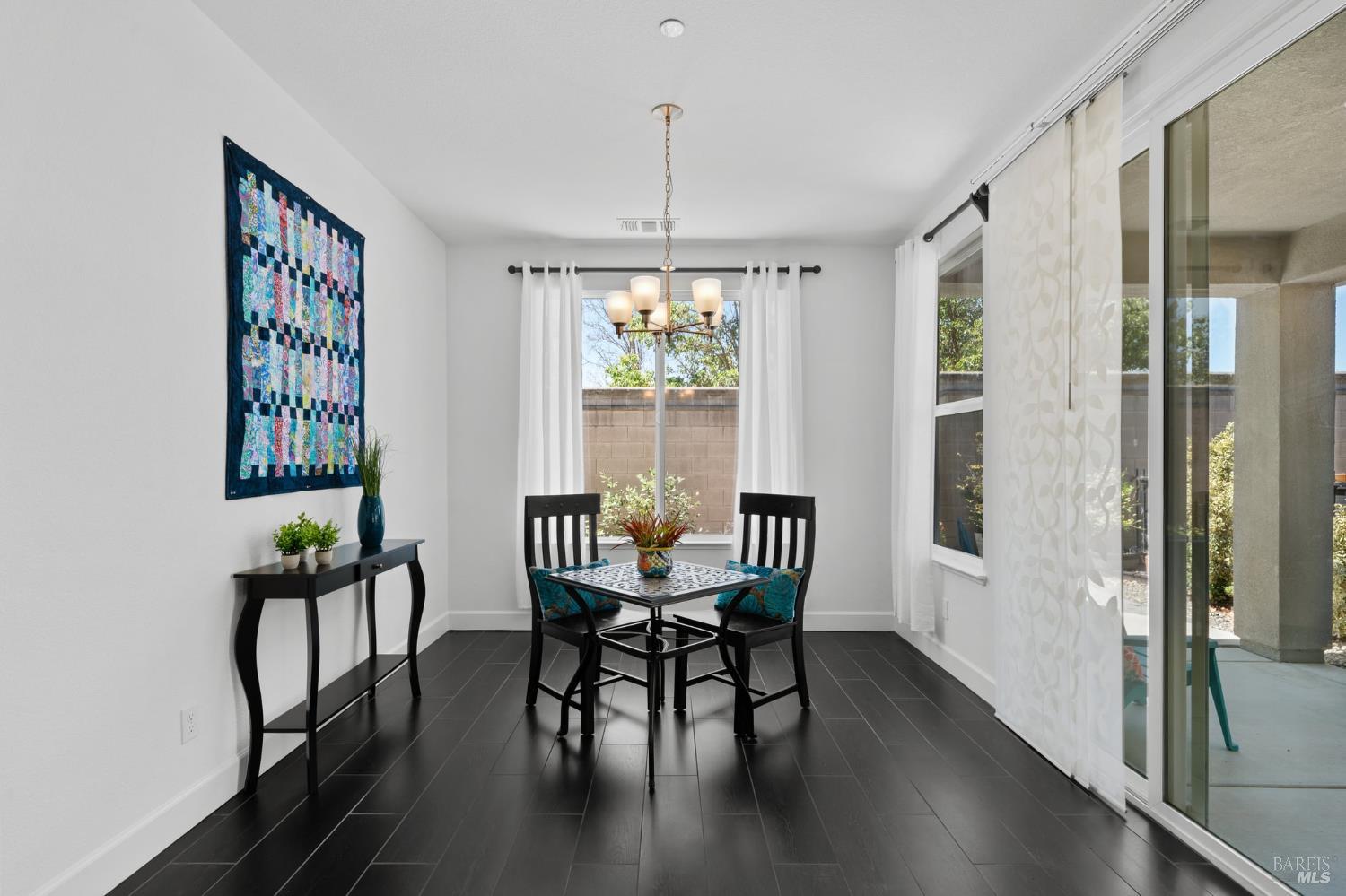 157 Alpine Drive Rio Vista, CA 94571 - Photo 11 of 66 dining room with slider to back yard patio