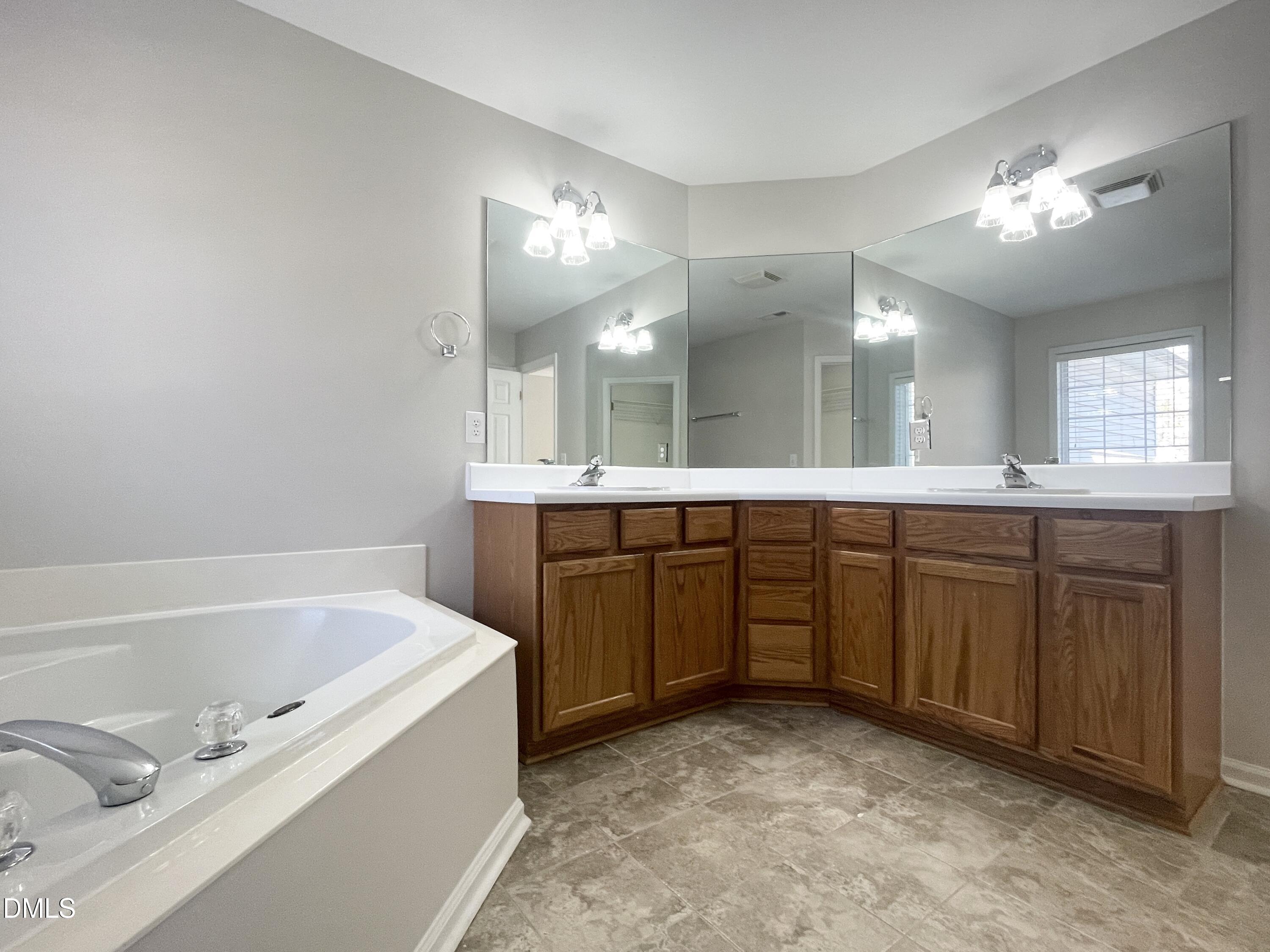 2517 Tadley Court Raleigh, NC 27603 - Photo 15 of 27 IMG_9149