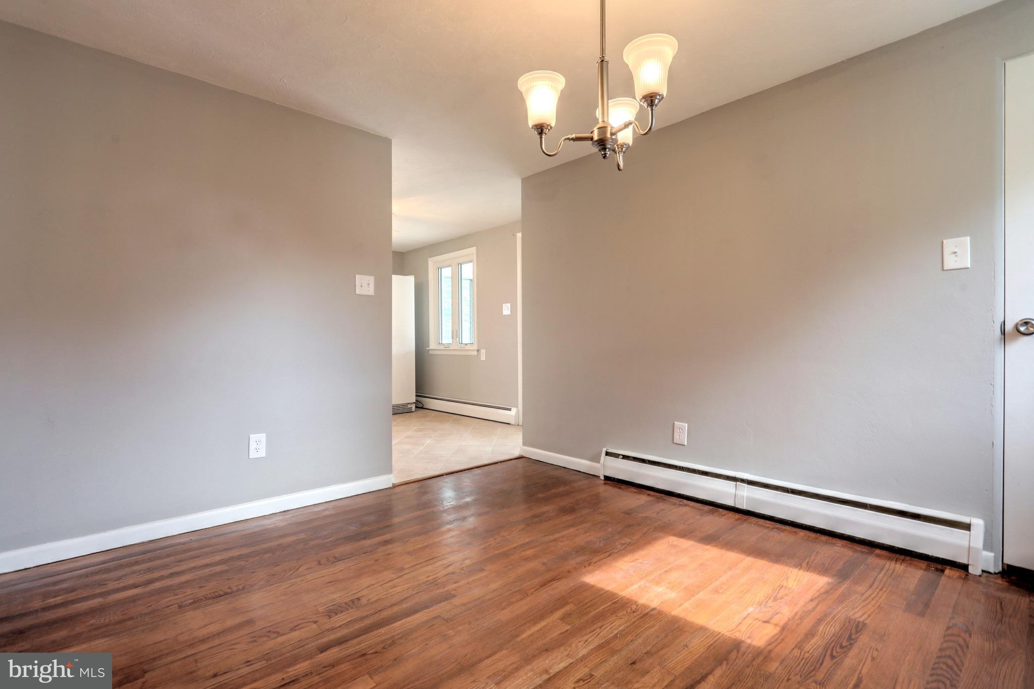 1245 Crescent Road York, PA 17402 - Photo 15 of 29 Gallery Image 15