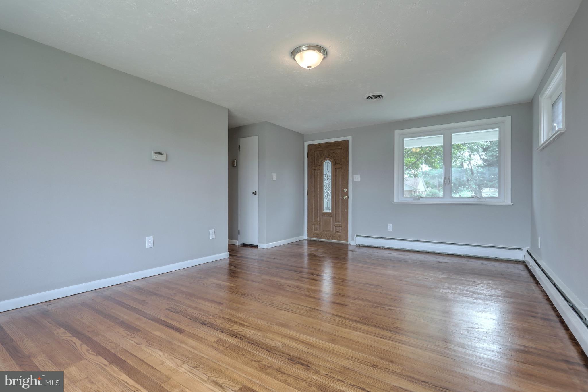 1245 Crescent Road York, PA 17402 - Photo 21 of 29 Gallery Image 21