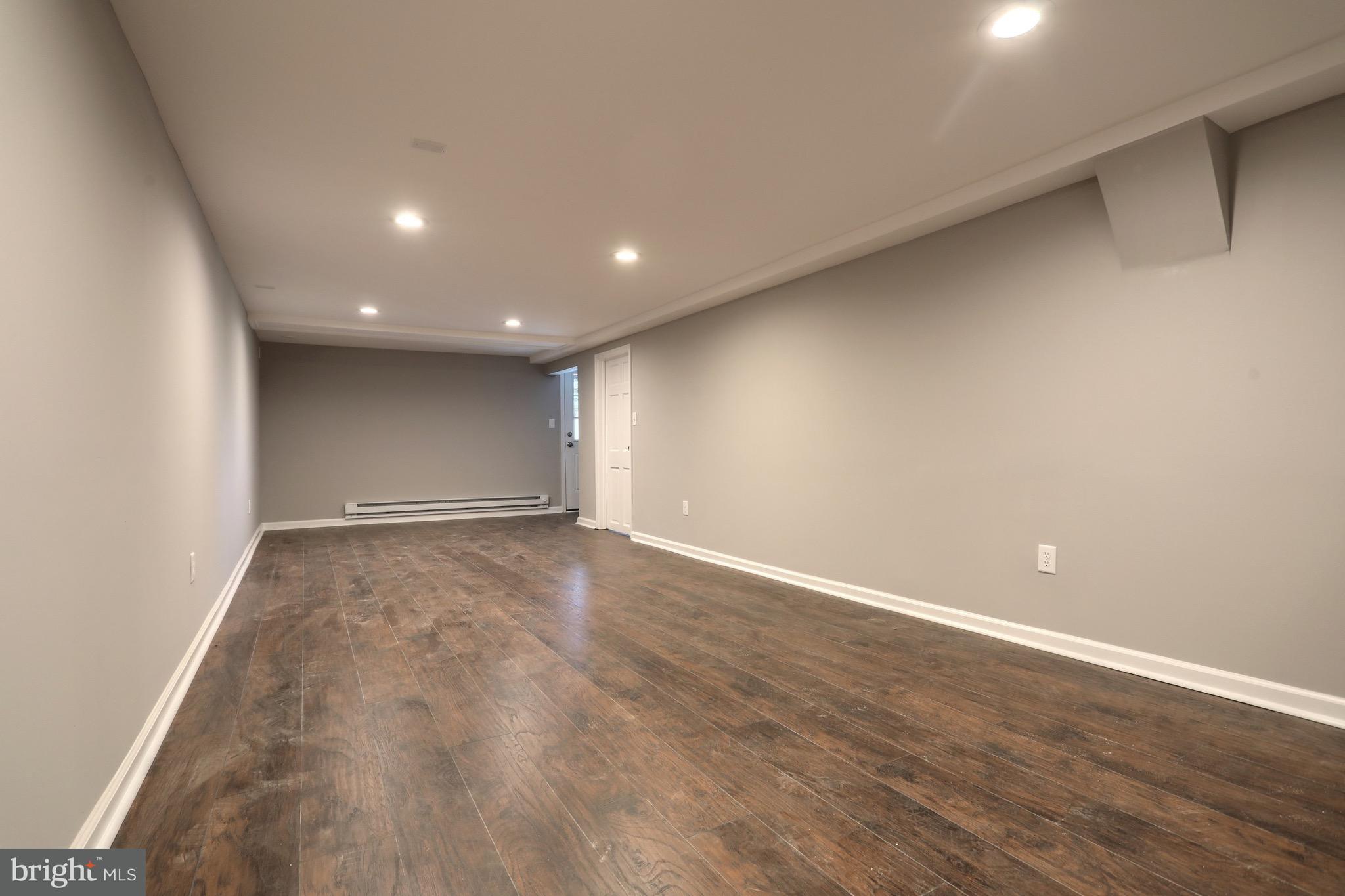 1245 Crescent Road York, PA 17402 - Photo 25 of 29 Gallery Image 25