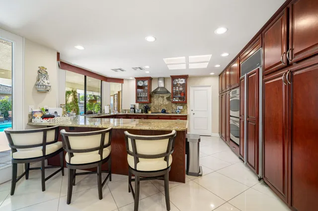 $9,500 | 4 Dartmouth Drive, Rancho Mirage, CA 92270