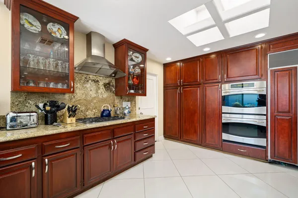 $9,500 | 4 Dartmouth Drive, Rancho Mirage, CA 92270