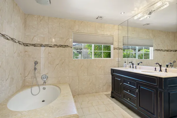 $9,500 | 4 Dartmouth Drive, Rancho Mirage, CA 92270