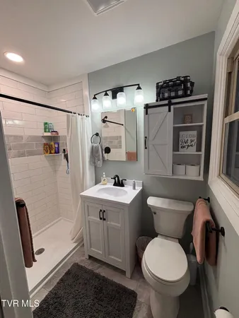 $349,000 | 3713 Bernard Circle, Kingsport, TN 37664