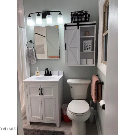 $349,000 | 3713 Bernard Circle, Kingsport, TN 37664