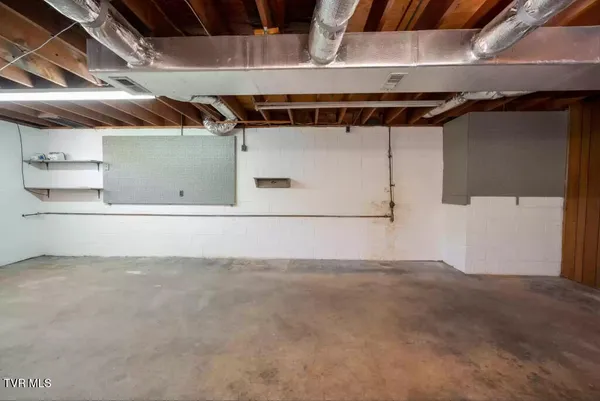 $349,000 | 3713 Bernard Circle, Kingsport, TN 37664