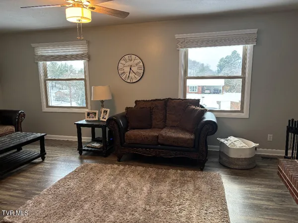 $349,000 | 3713 Bernard Circle, Kingsport, TN 37664