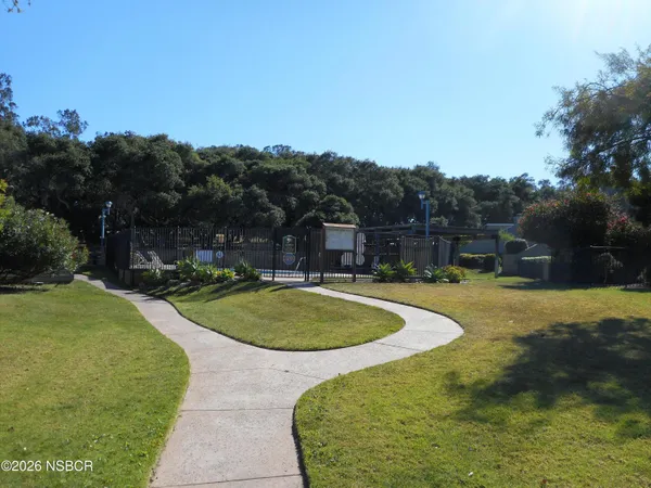 $499,000 | 1472 Oakridge Park Road, Santa Maria, CA 93455