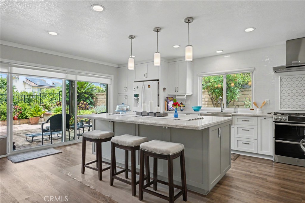 9 Old Wood Road Pomona, CA 91766 - Photo 4 of 27
