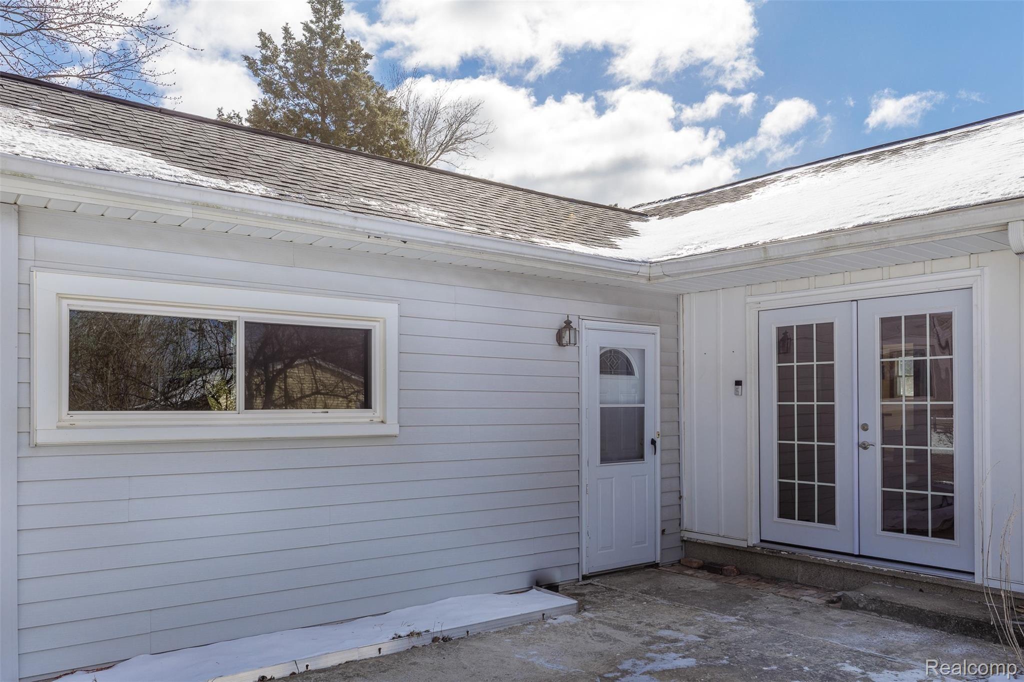 1524 East Dryden Road Metamora, MI 48455 - Photo 4 of 54 2022.03