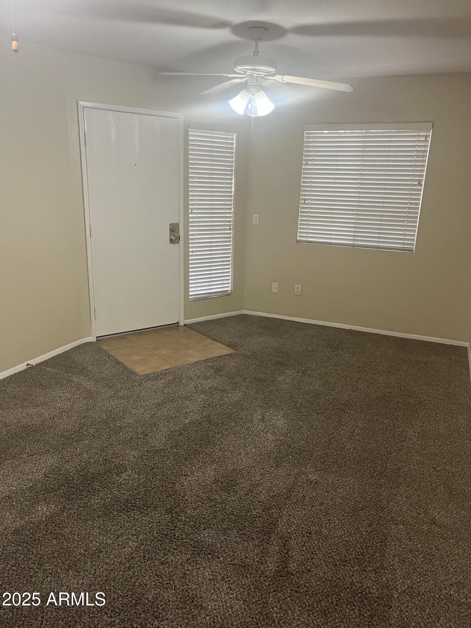 1720 East Thunderbird Road, Unit 1021 Phoenix, AZ 85022 - Photo 3 of 15 IMG_6736