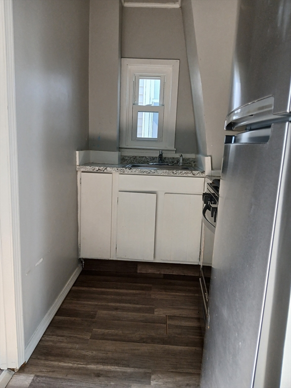 187 Brightman Street, Unit 3W Fall River, MA 02720 - Photo 3 of 6