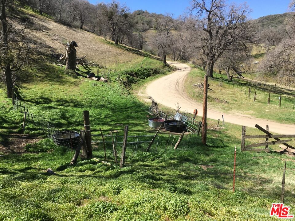 0 Rancheria Road Bakersfield, CA 93306 - Photo 9 of 10 a backyard of a house with lots of green space