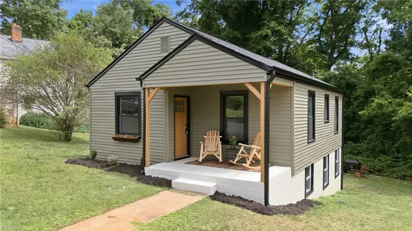 $199,000 | 165 Harris Avenue, Elkin, NC 28621