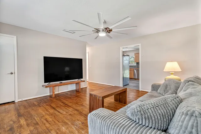 $325,000 | 309 Cloverdale Boulevard, Fort Walton Beach, FL 32547