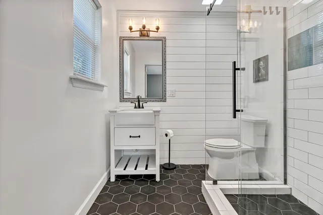 $325,000 | 309 Cloverdale Boulevard, Fort Walton Beach, FL 32547